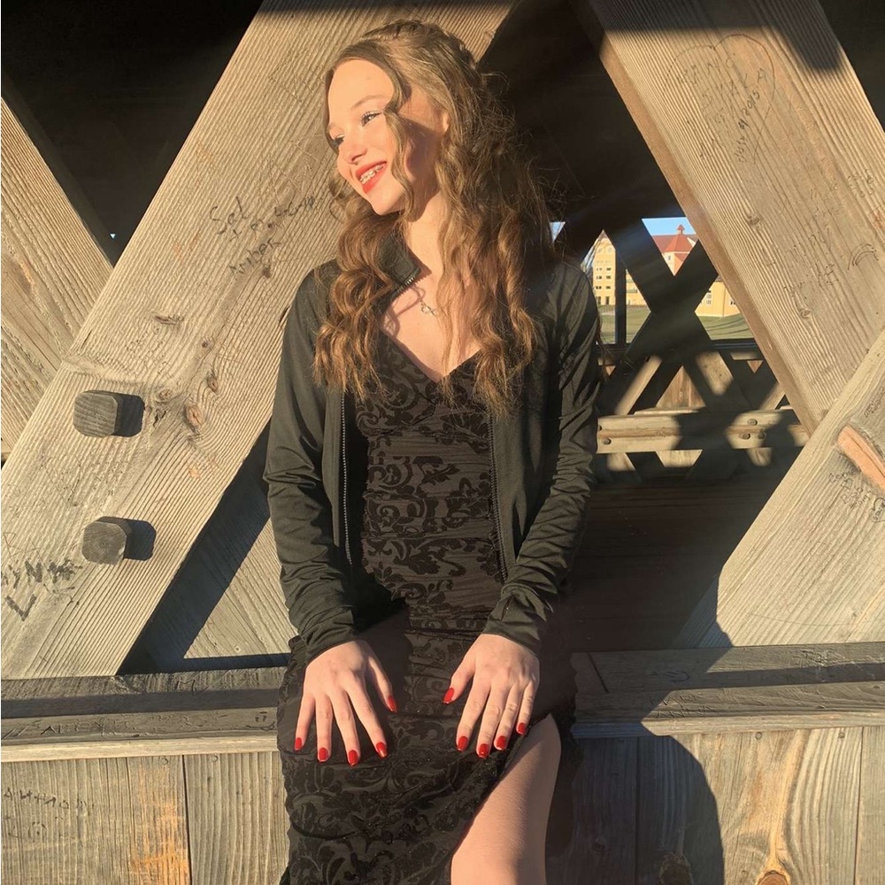 Meet your Posher, Alyssa